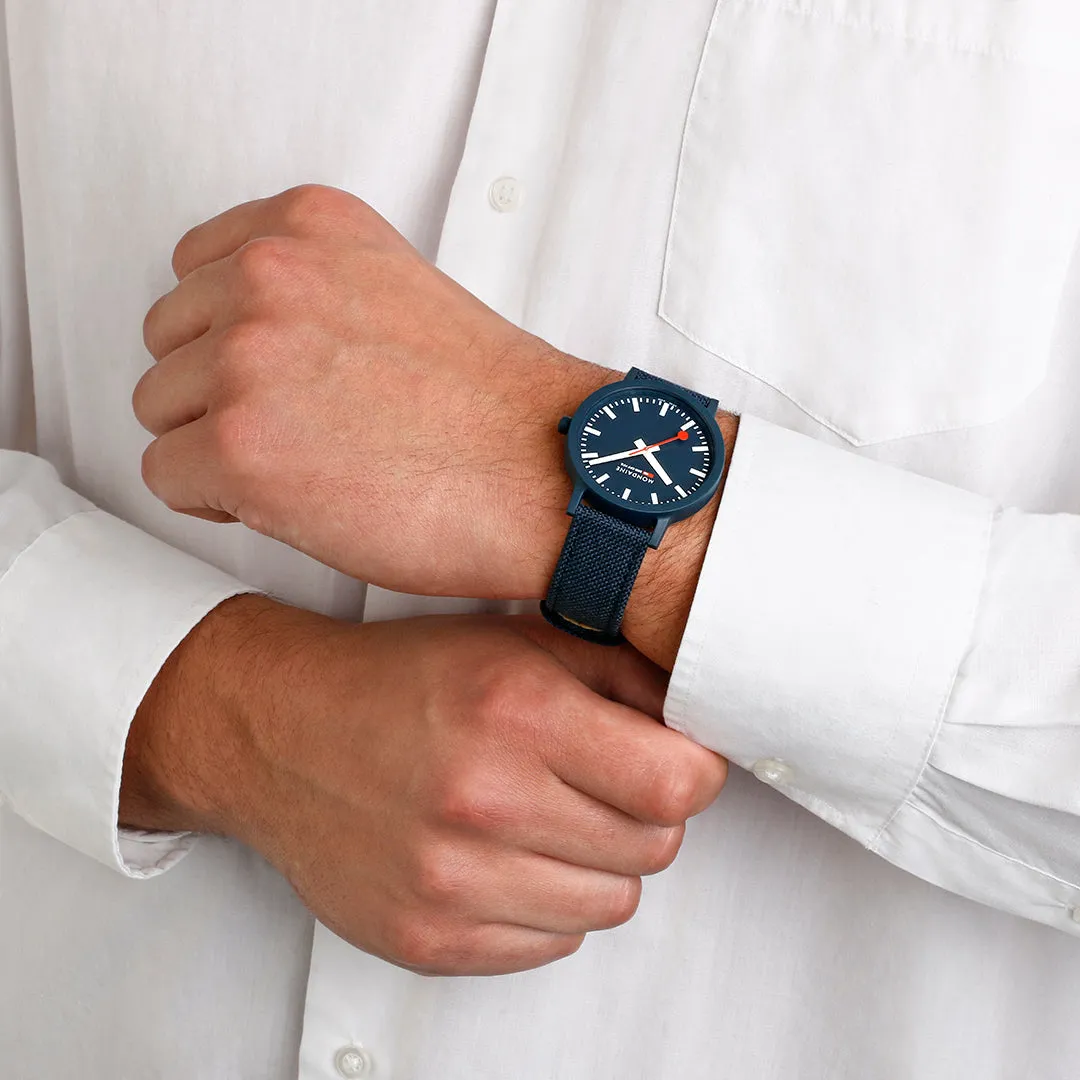 MOND Watch Essence Deep Ocean Blue Textile