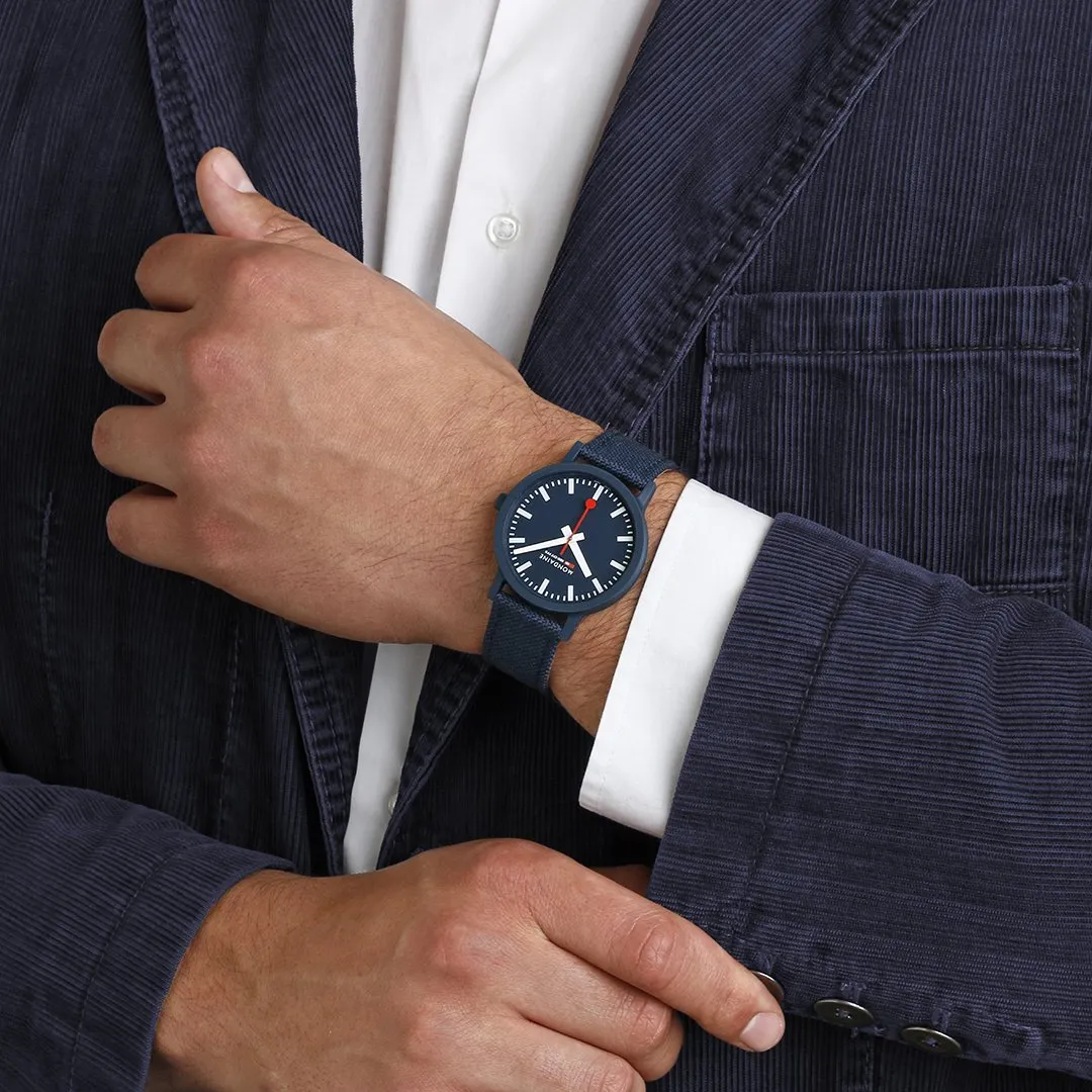 MOND Watch Essence Deep Ocean Blue Textile