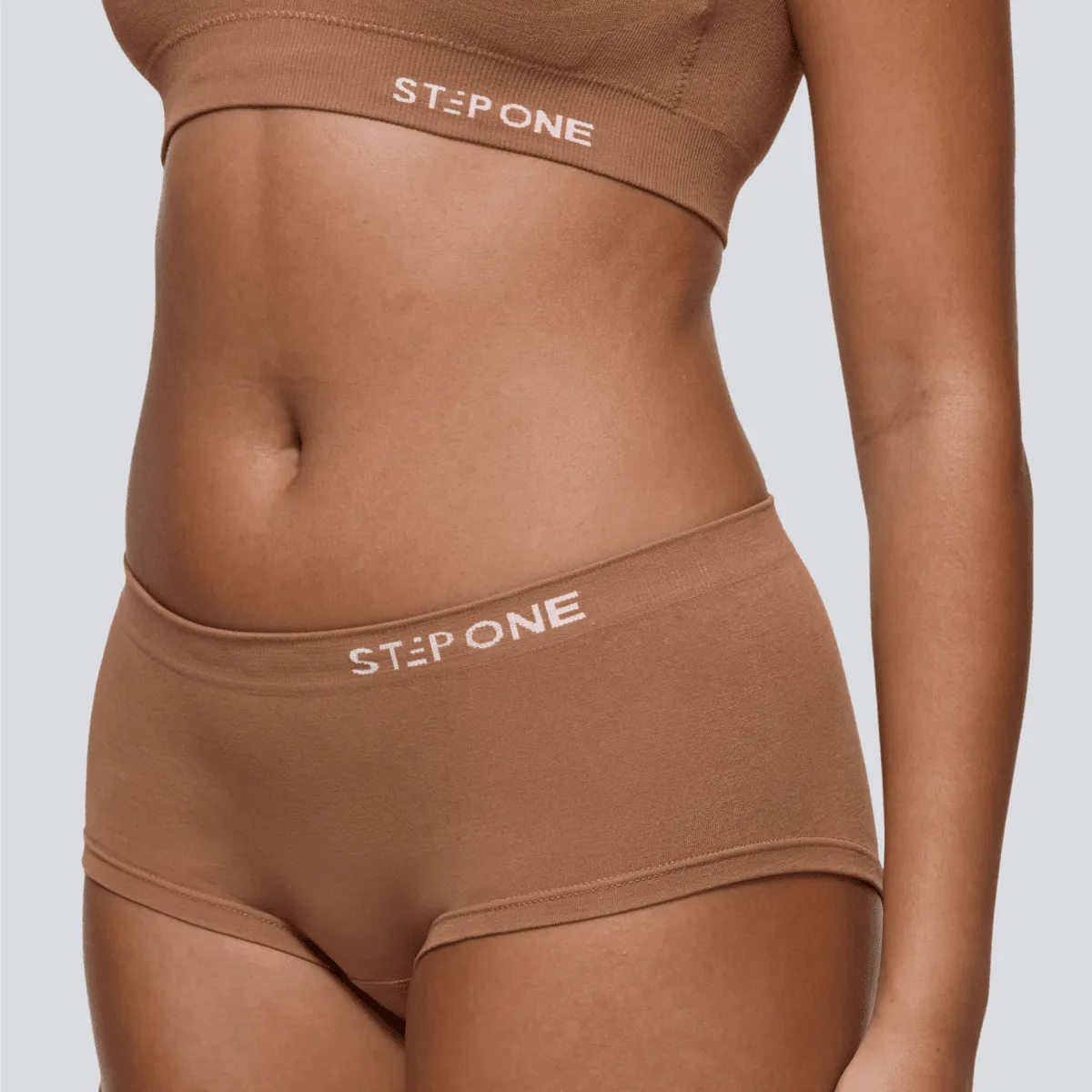 Women's SmoothFit Boyleg - Tan